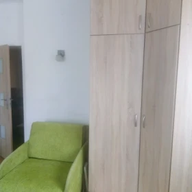 Sprzedam m3 na Śródmieściu, 2 piętro, 57m²,jest piwnica tel 786481487