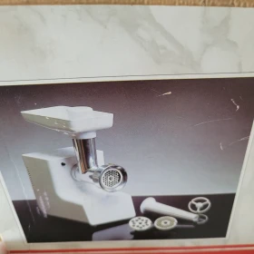 Maszynki elektryczne do mielenia mięsa 
