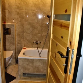 Okazja! M-2 w centrum z parkingiem - blisko ZF (For rent apartament)