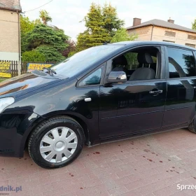 Ford C max 1.8 benzyna 2010r wersja Titanium