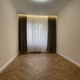 3 pokoje, blisko Aquaparku, po Remoncie dla rodziny lub świetne pod wynajem