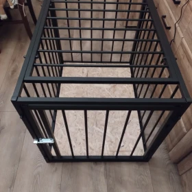 Klatka kennel transporter kojec Klatka kennel transporter kojec