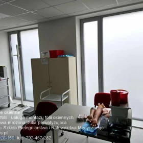 Folie matowe mleczne, folie matowe mrożone Warszawa - folie z usługą oklejania szyb -Folkos folie okienne