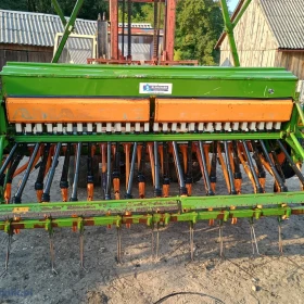 Amazone d8 siewnik zbożowy