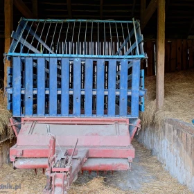 Przyczepa samozbierająca