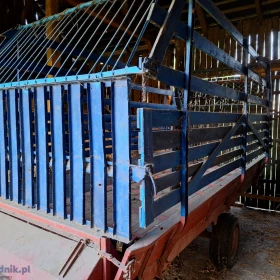 Przyczepa samozbierająca