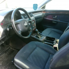 Audi A8 D2 1997r, 2.8 V6, manual