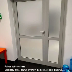 Oklejanie biur Warszawa - folie na szklane drzwi- usługa oklejania Warszawa - Folie OPEN SPACE - folie na drzwi, ścianki działowe Warszawa