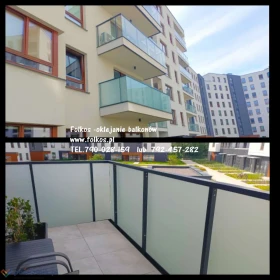 Folie na balkony Warszawa - Oklejamy szklane balustrady balkonowe- folia matowa mrożona Warszawa -folie prywatyzujące na balkony