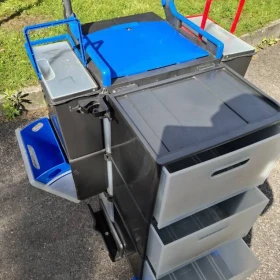 Polecam Uniwersalny Wózek Narzędziowy