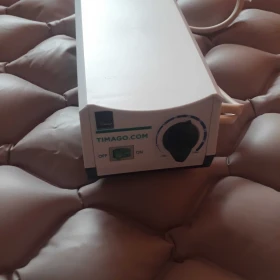 Materac przeciwodleżynowy zmiennociśnieniowy