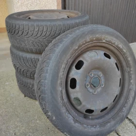 Opony letnie i zimowe plus 4 felgi stalowe do Audi A1 sprzedam