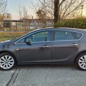 Opel Astra J 1.4 Turbo 140 KM – zadbana, dynamiczna, gotowa do jazdy!