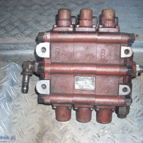 Rozdzielacz hydrauliki