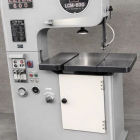 Piła taśmowa, pionowa LCM-600 ze zgrzewarką