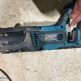 Młotowiertarka Makita DHR241