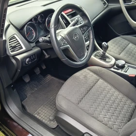 Opel Astra j benzyna