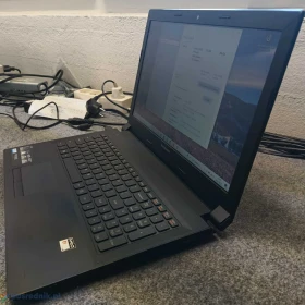 Lenovo B50 15,6" LED AMD E1-6010APU+AMD Radeon R2 4GB RAM 500GB HDD SPRAWNY SUPER STAN
