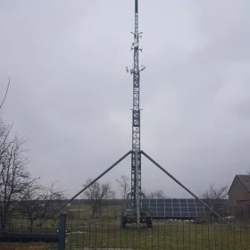 Maszt telefonii komórkowej - wieża mobilna BTS o wys. 25metrów.