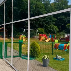 Folie przeciwsłoneczne zewnetrzne na okna, drzwi, świetliki dachowe - folie do szkół, przedszkoli, biur, szpitali, sklepów -Folie z filtrem UV i IR Ww