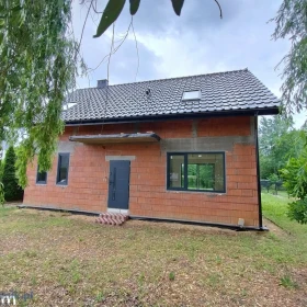Częstochowa, Nowy dom do dokończenia, Grabówka/Parkitka – bezpośrednio