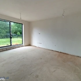 Częstochowa, Nowy dom do dokończenia, Grabówka/Parkitka – bezpośrednio