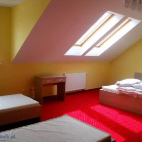 Wynajem pokoi od 25 zł.