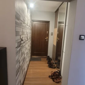 DOM 180 m2