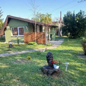 działka ROD ,,Relax,, 430 m2 z altaną po remoncie
